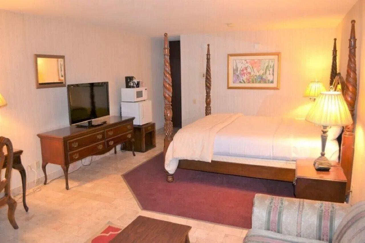 Merced Inn & Suites Dış mekan fotoğraf