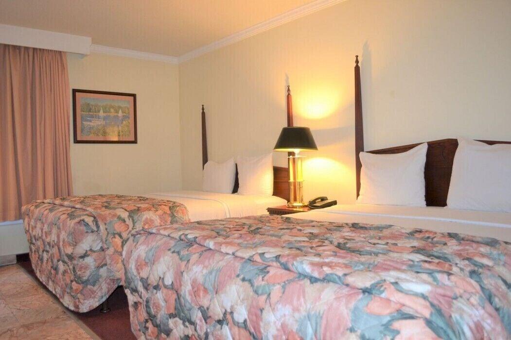 Merced Inn & Suites Dış mekan fotoğraf