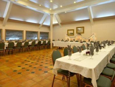 Merced Inn & Suites Konforlar fotoğraf